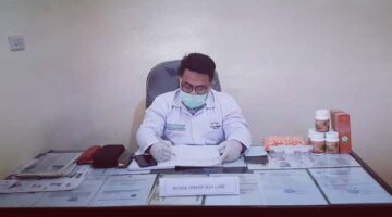 VIRAL! Bedah Buku Internasional UI: Karya Mahasiswa S2 Gizi FKM USU Ditetapkan Sebagai Referensi Akademik Banyak Terima Hadiah Atas Prestasinya di Apresiasi Seluruh Mentri dan KapolriVIRAL! Bedah Buku Internasional UI: Karya Mahasiswa S2 Gizi FKM USU Ditetapkan Sebagai Referensi Akademik Banyak Terima Hadiah Atas Prestasinya di Apresiasi Seluruh Mentri dan Kapolri